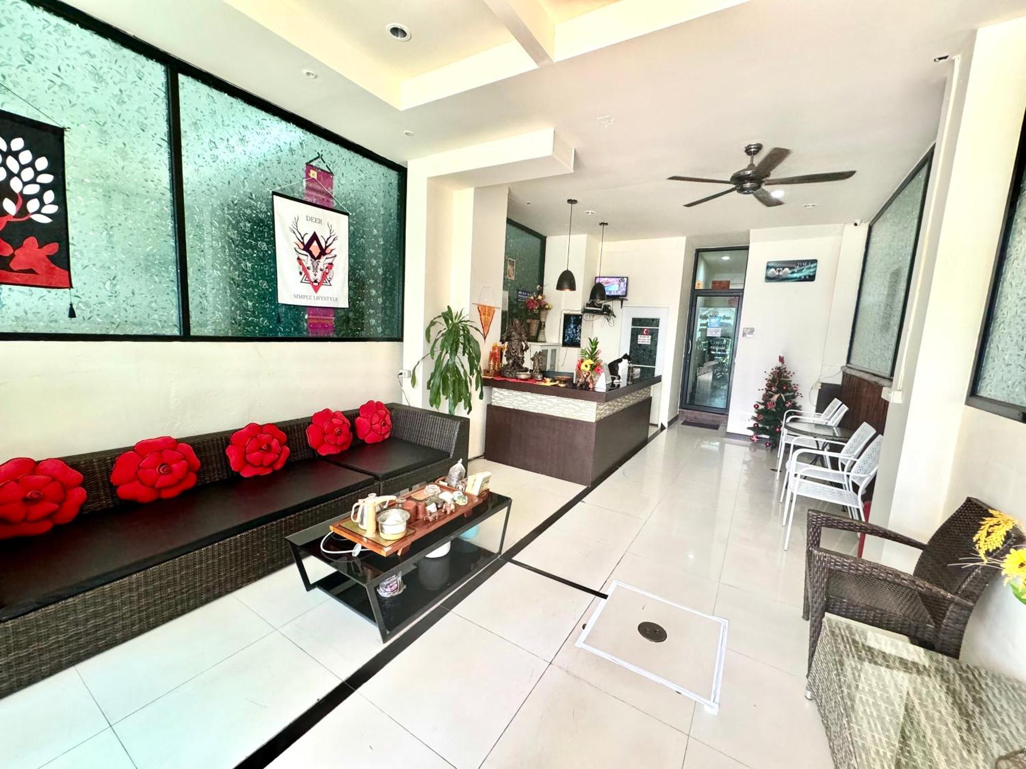 Happy 99 Guest House Patong المظهر الخارجي الصورة