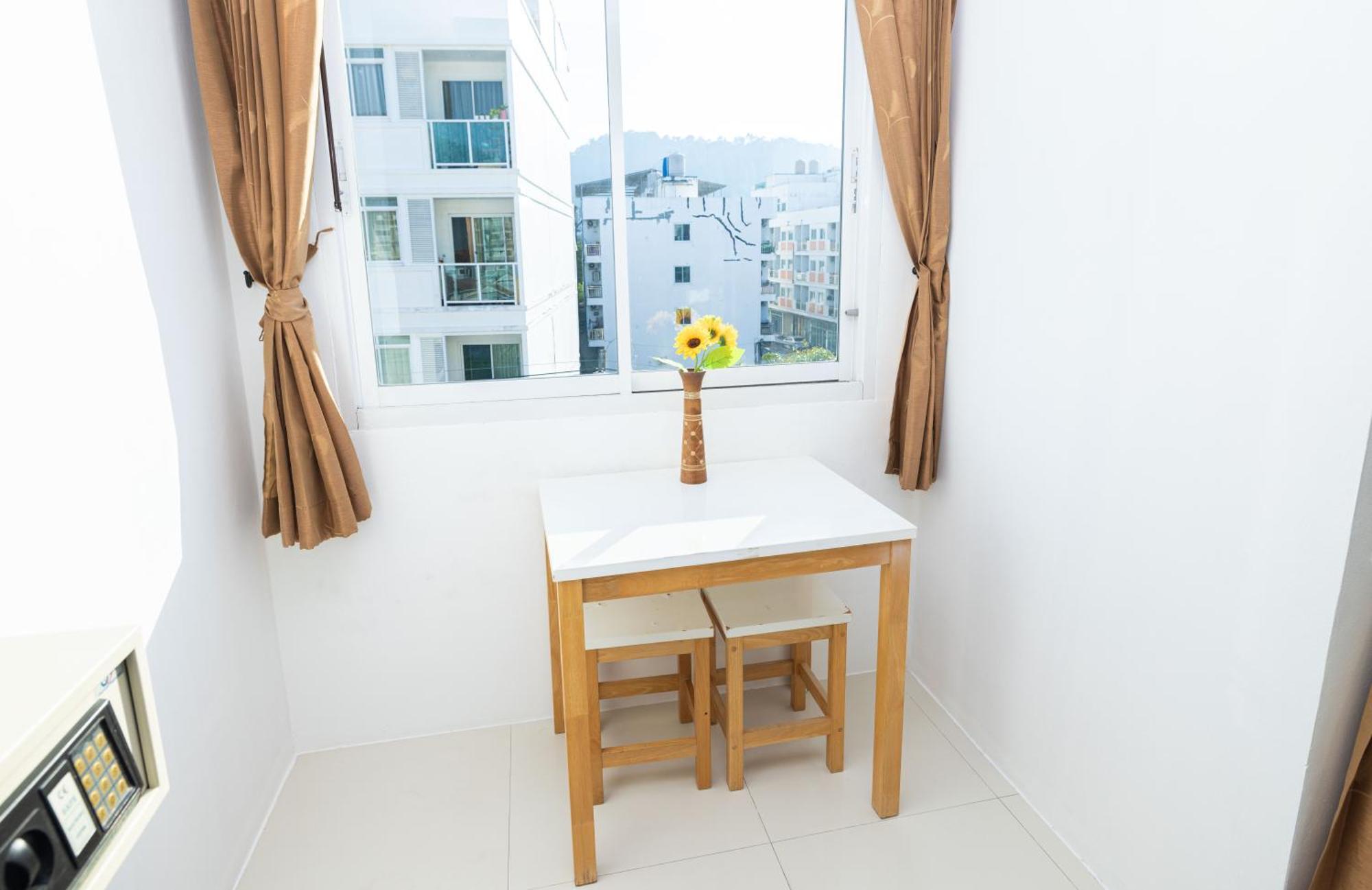 Happy 99 Guest House Patong المظهر الخارجي الصورة