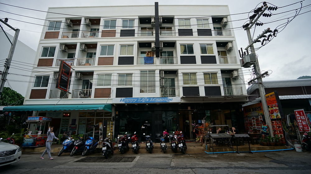 Happy 99 Guest House Patong المظهر الخارجي الصورة