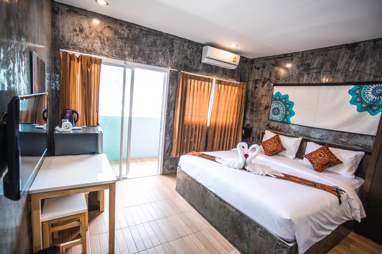Happy 99 Guest House Patong المظهر الخارجي الصورة