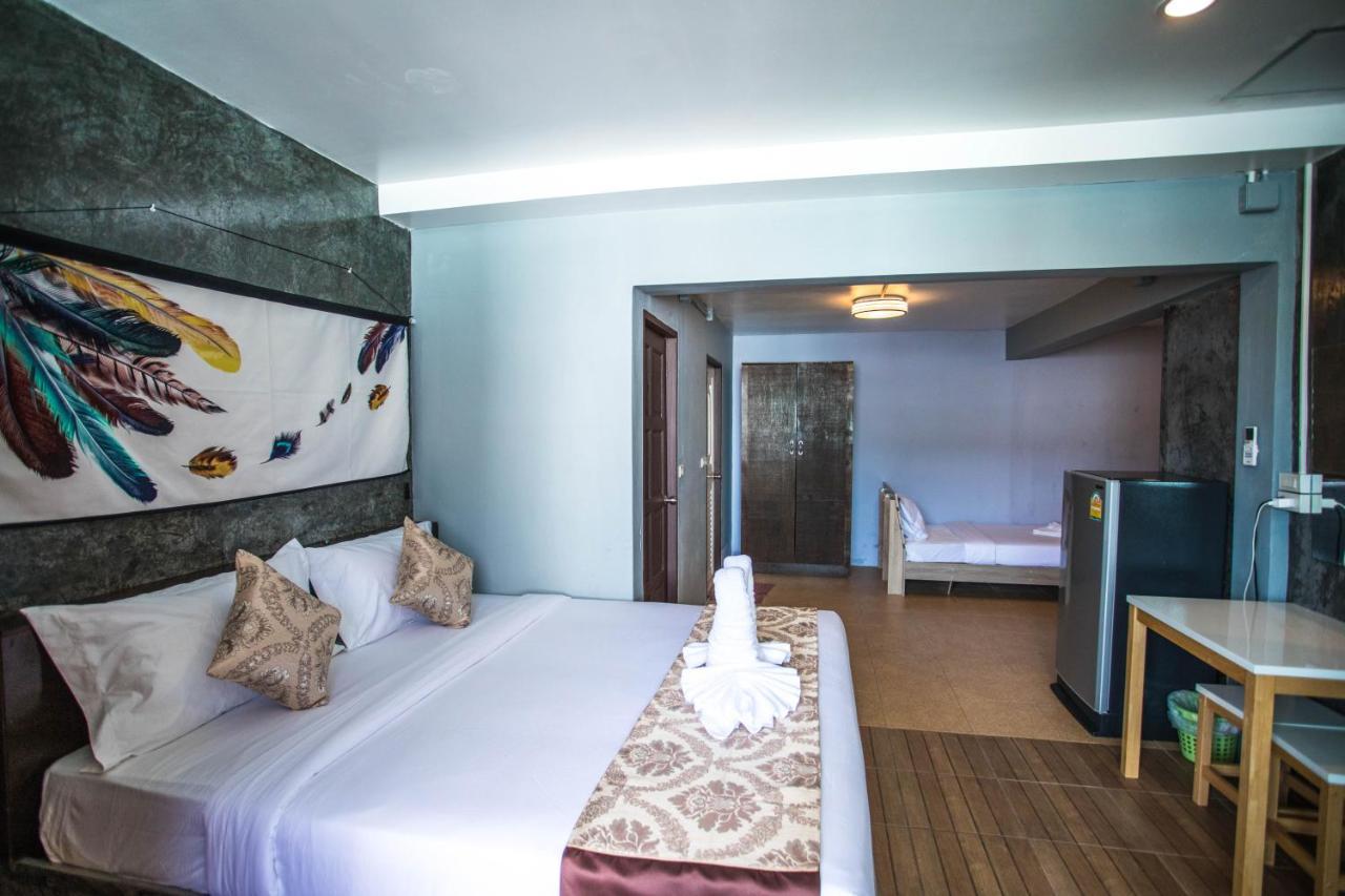 Happy 99 Guest House Patong المظهر الخارجي الصورة
